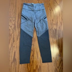 Ivivva(lululemon) gray mesh leggings with zipper